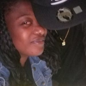 Meet your Posher, Angie